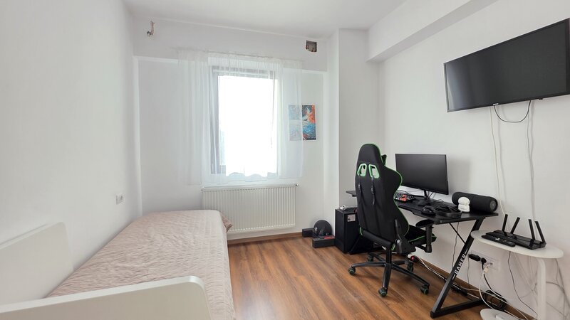 Parcul Teilor Apartament 3 camere  bloc 2018  73 MP Postasului