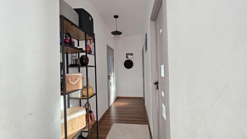 Parcul Teilor Apartament 3 camere  bloc 2018  73 MP Postasului